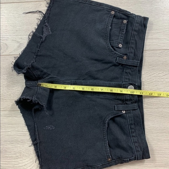 Aritzia Denim Forum The Yoko Black Jean Shorts - Picture 11 of 11